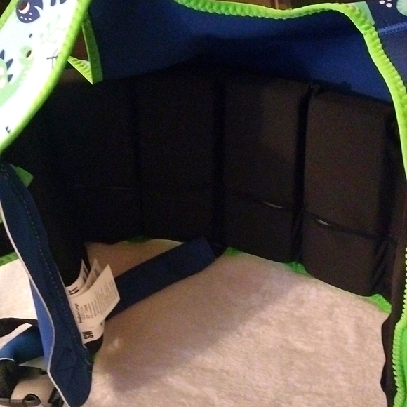 ⚜️ Kids Dinosaur Theme Swim Vest - Picture 6 of 6